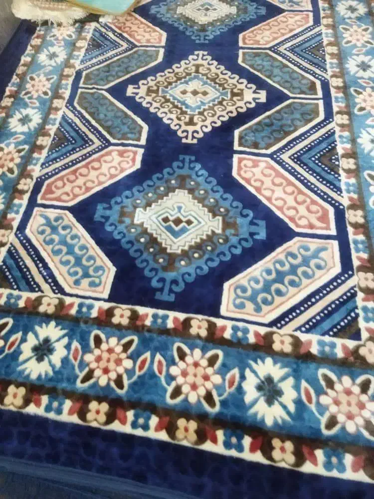 روفرشی جنس مخمل درجه یک|روفرشی|شیراز, شهرک کوشکک|دیوار