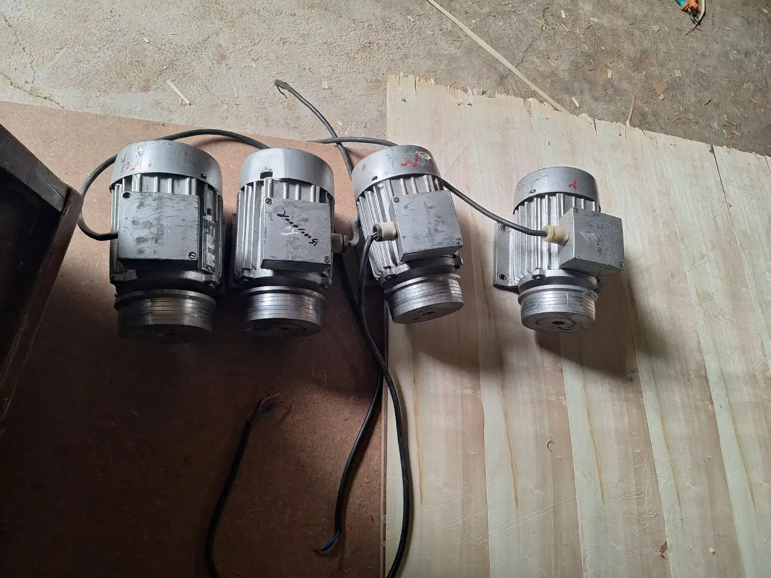 دریل ایستاده و دینام ۳ فاز|ماشینآلات صنعتی|کرج, انبار مپنا|دیوار