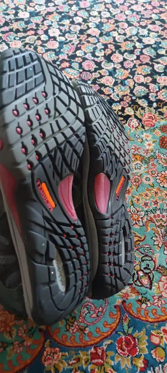 کفش اصلی mereell|کیف، کفش، کمربند|همدان, |دیوار