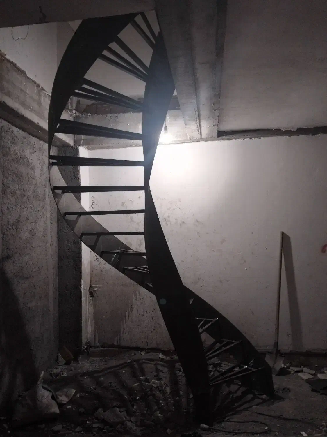 ساخت پله گرد،پله هندی،پله آماده|خدمات پیشه و مهارت|تالش, طولارود|دیوار