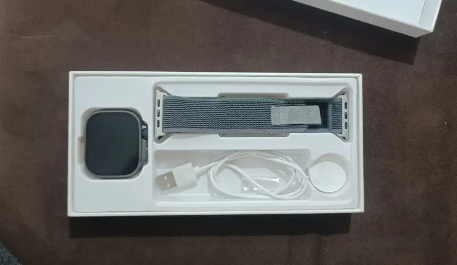 ساعت هوشمند همراه با بند زاپاس ، سیم شارژر و جعبه|ساعت|برازجان, |دیوار