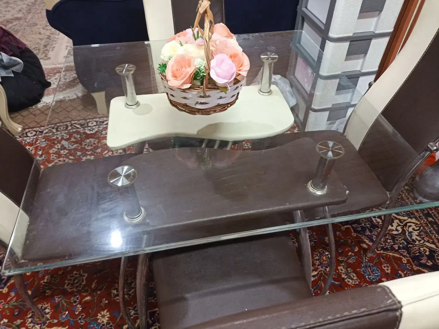 میز ناهارخوری چهارنفره|میز و صندلی غذاخوری|نور, |دیوار