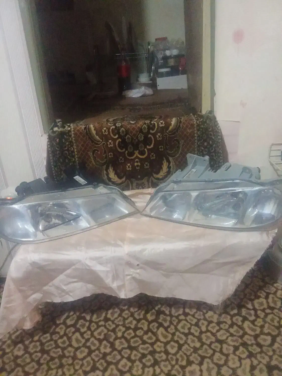 چراغ جلوپرشیا|قطعات یدکی و لوازم جانبی|ارومیه, |دیوار