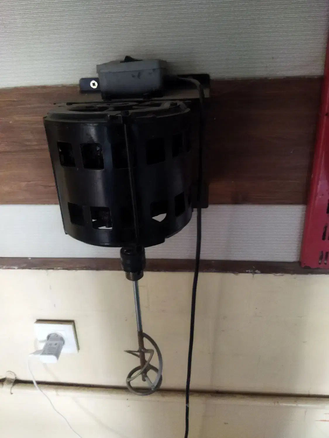 میکسر آیسپک|آبمیوه‌گیر و آب‌مرکبات‌گیر|انبارآلوم, |دیوار