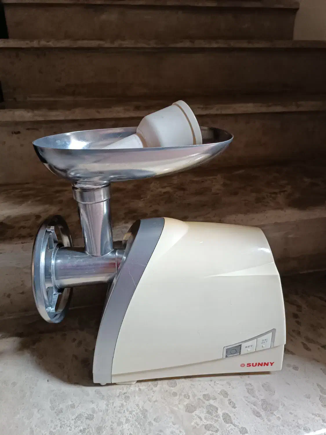 چرخ گوشت Sunny|خردکن، آسیاب، غذاساز|دورود, |دیوار