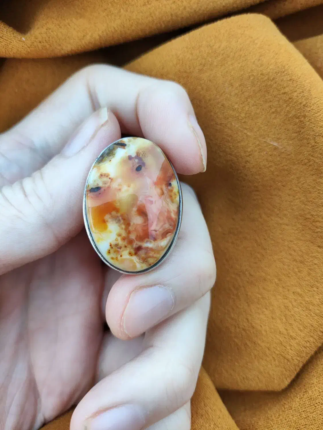 انگشتر سلطانی|جواهرات|شوشتر, |دیوار