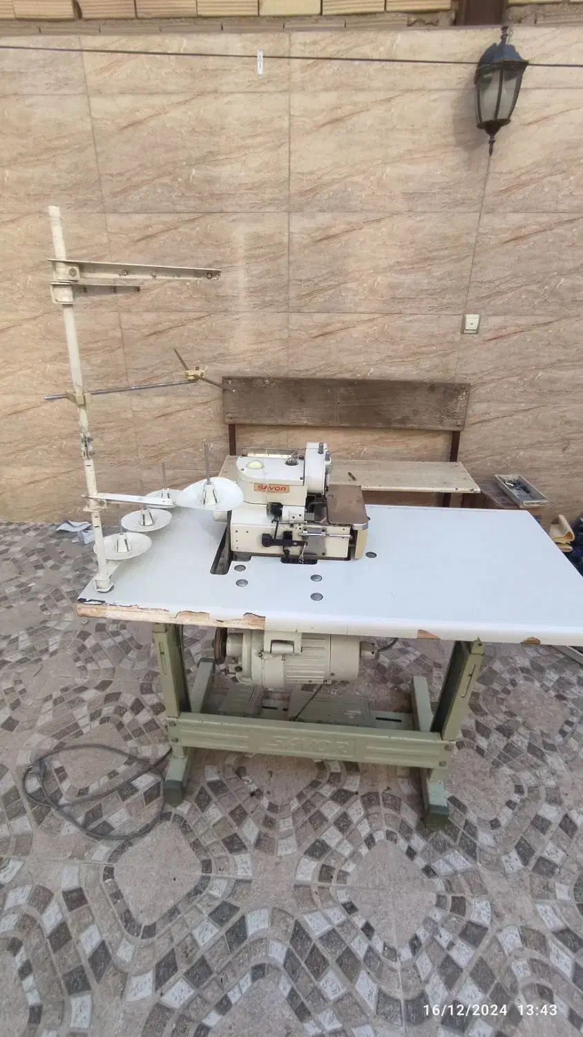 زیگزال 5 نخ ساوور  دوسوزنه|چرخ خیاطی و ریسندگی|قرچک, شهرک گلها|دیوار