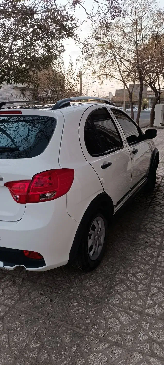 کوییک rs 402 سفید مشکی|خودرو سواری و وانت|مه ولات, |دیوار