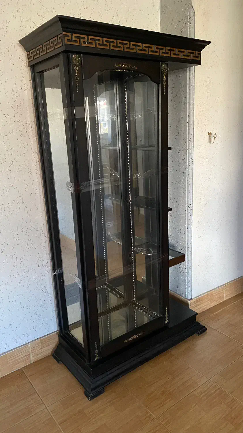 کمد وویترین|جاکفشی، کمد، دراور|رشت, جهاد|دیوار