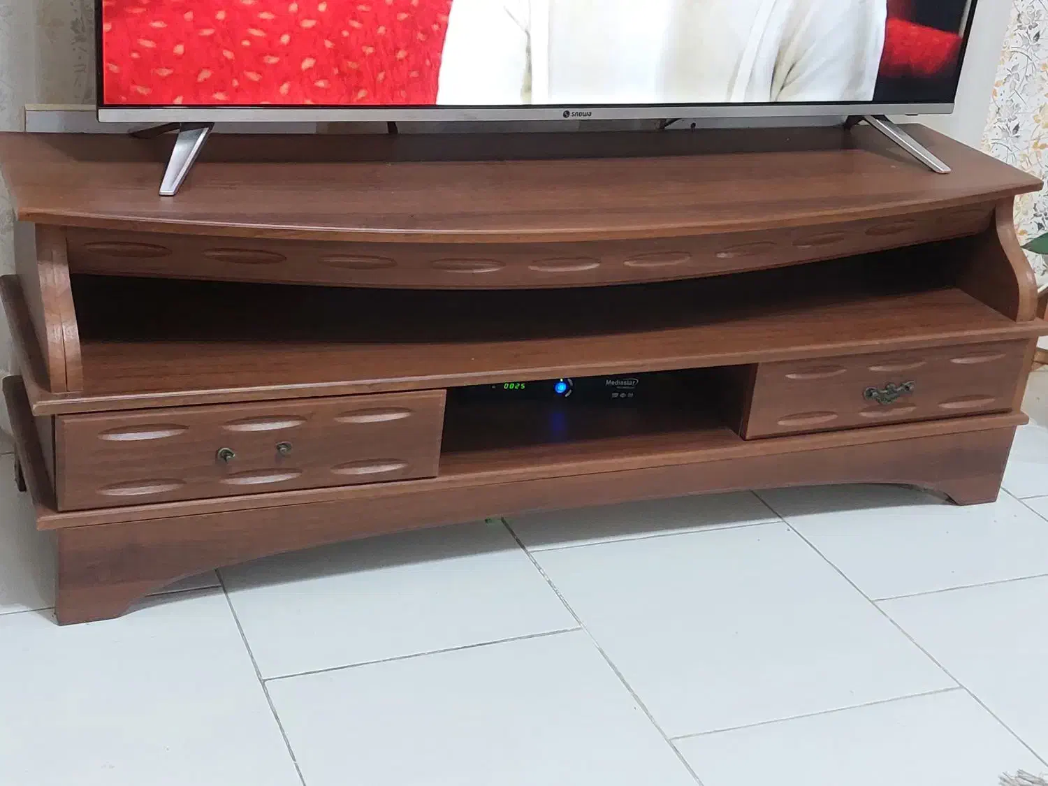 میز تلوزیون تمیز|میز تلویزیون|رضوانشهر, |دیوار