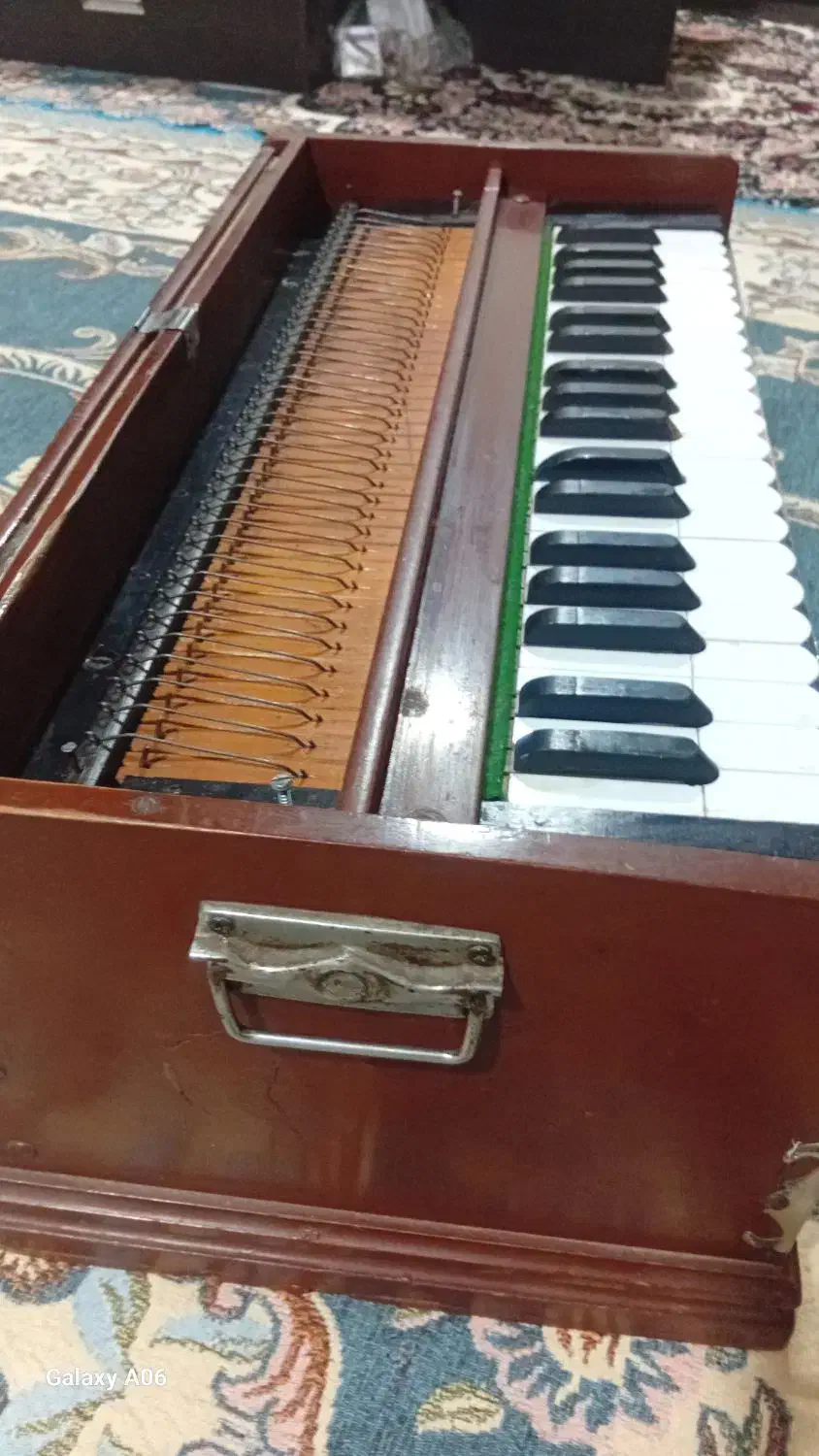 یک عدد هارمونیه به فروش میرسد|سازهای بادی|هشتگرد, تهران دشت|دیوار