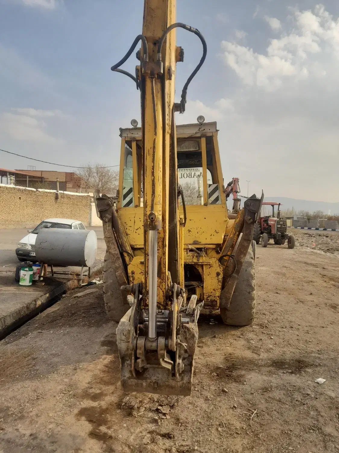 بیل بکو فروشی|خودرو سنگین|میانه, |دیوار