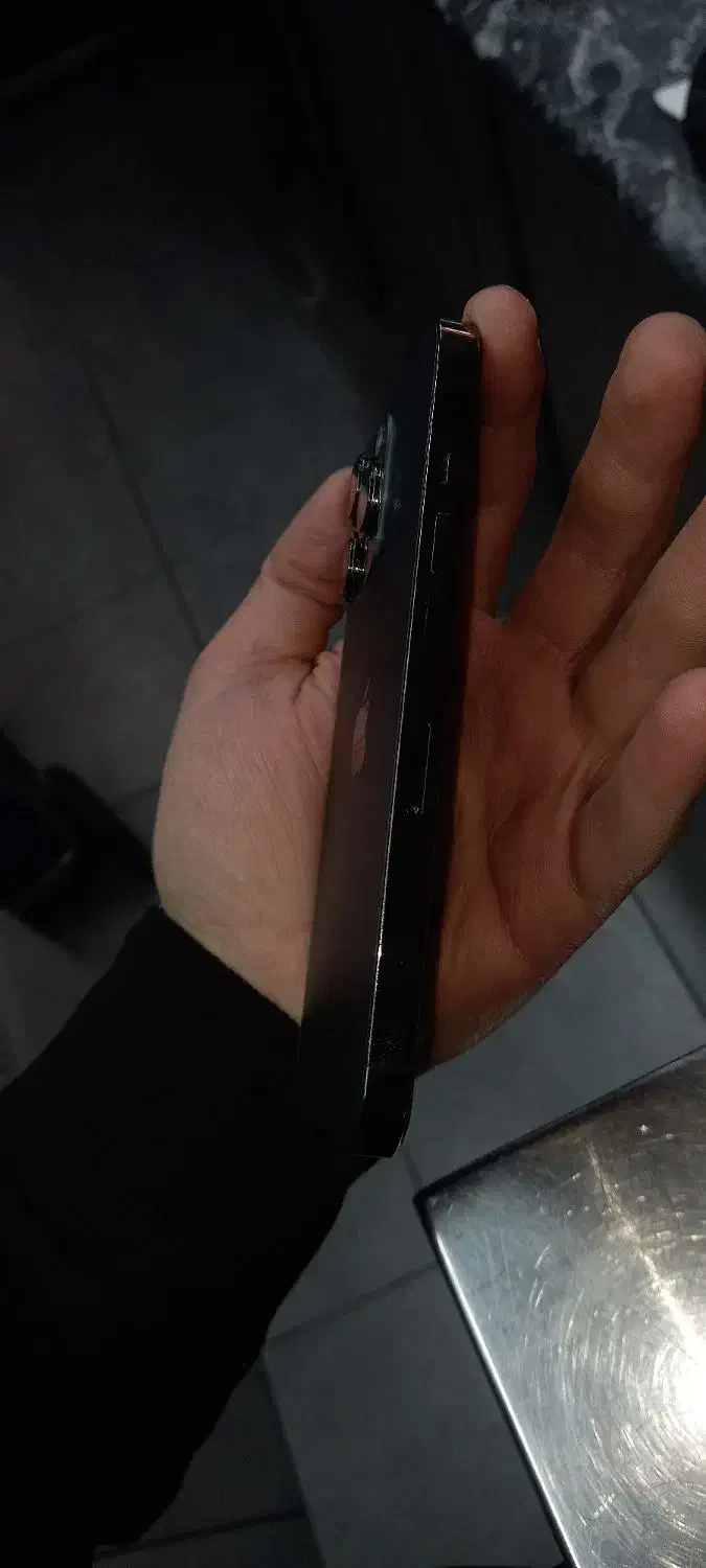 ایفون۱۳پرو lla تک سیم ۲۵۶گیگ مشکی بدون نقطه|موبایل|تهران, زعفرانیه|دیوار