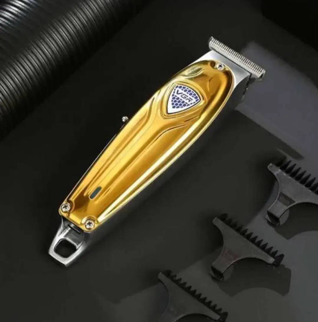 ریش تراش و ماشین اصلاح موزر خط زن تیغه تیتانیوم|آرایشی، بهداشتی، درمانی|اصفهان, هفتون|دیوار