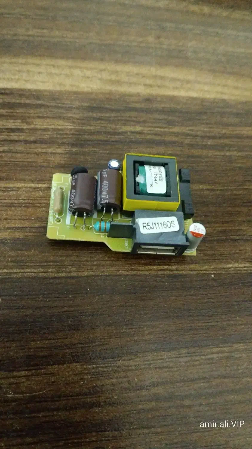 ماژول پاور سوئیچینگ خروجی USB|لوازم جانبی موبایل و تبلت|صومعه‌سرا, |دیوار