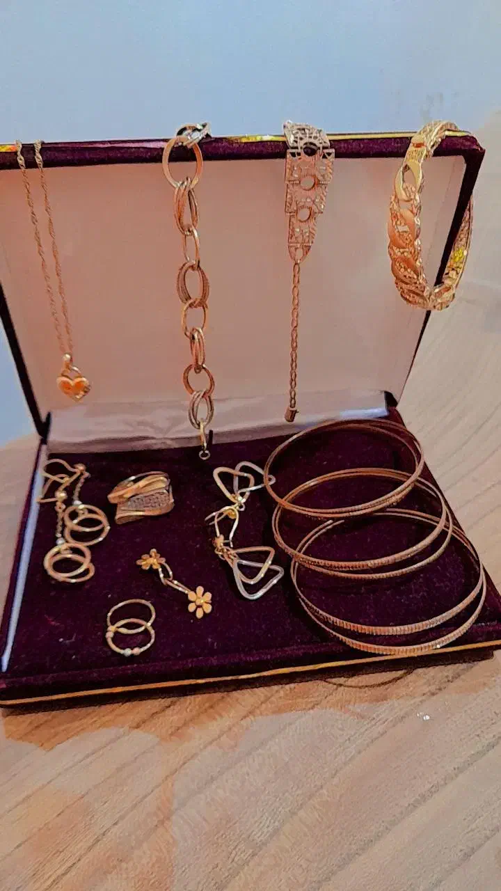 طلای در حد نو ۳ درصد بالای قیمت تابلو|جواهرات|پاکدشت, پاکدشت (مامازند)|دیوار