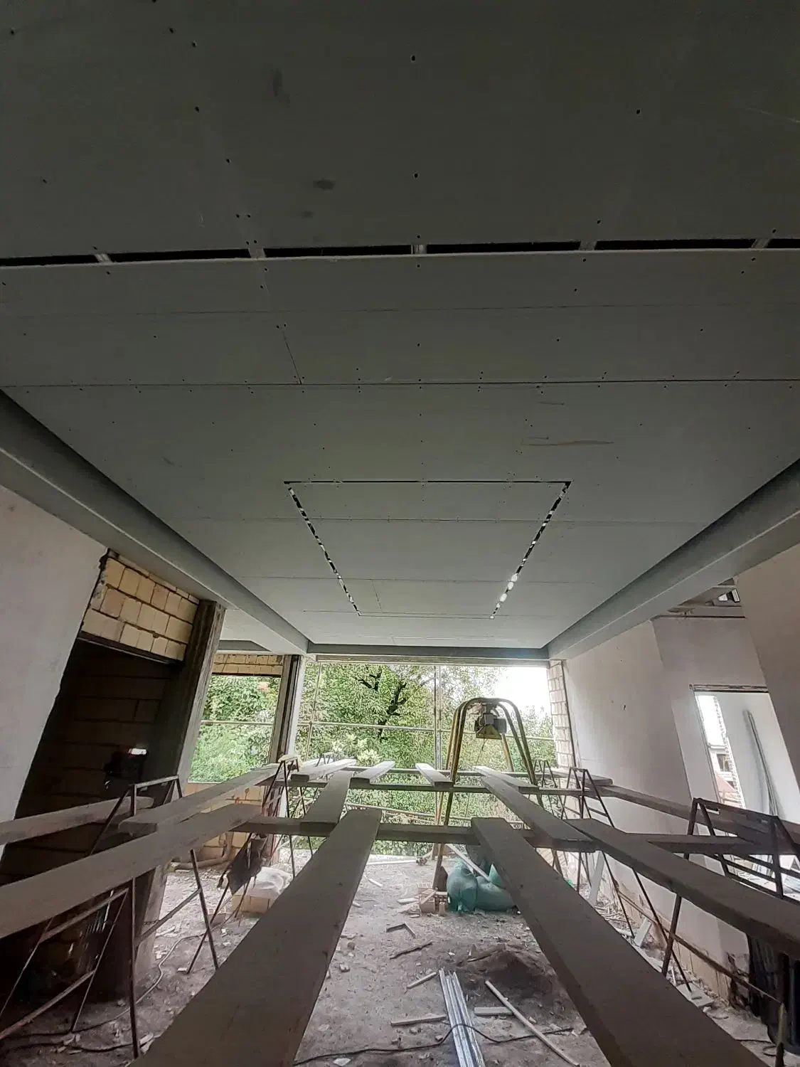 طراحی و اجرای سقف کاذب کناف و آرمسترانگ|خدمات پیشه و مهارت|لاهیجان, جمهوری|دیوار