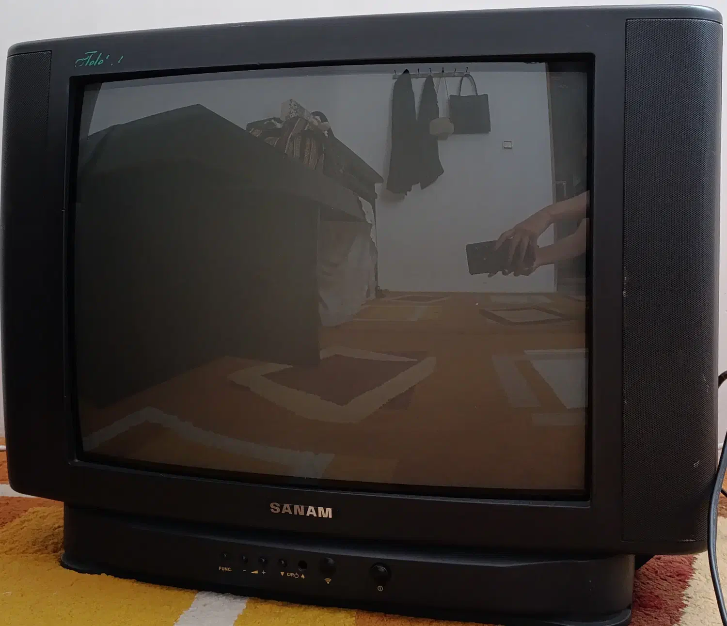 فروش تلوزیون ۲۱ اینچ صنام|تلویزیون و پروژکتور|لنگرود, |دیوار