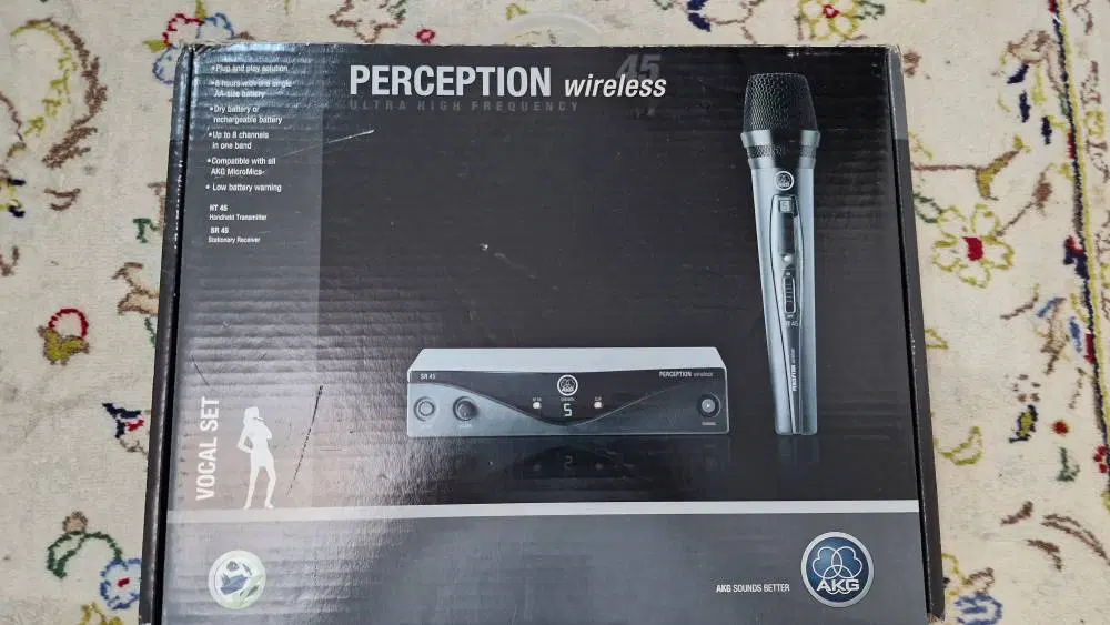 میکروفون بیسیم AKG ht45|آلات موسیقی|تهران, شهرک محلاتی|دیوار