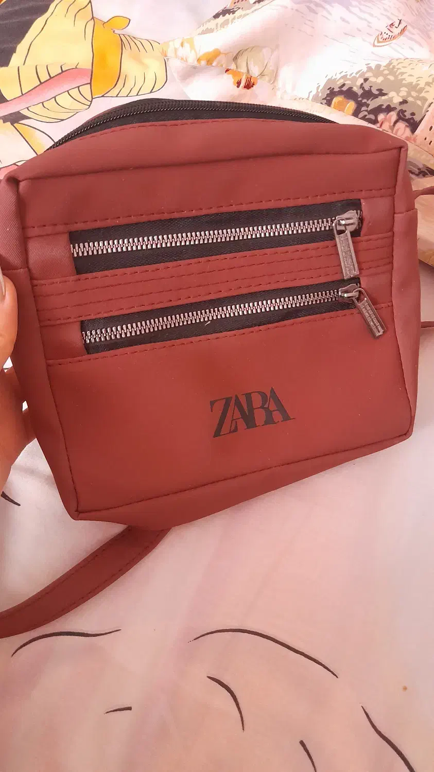 زارا نو|کیف، کفش، کمربند|لنگرود, |دیوار