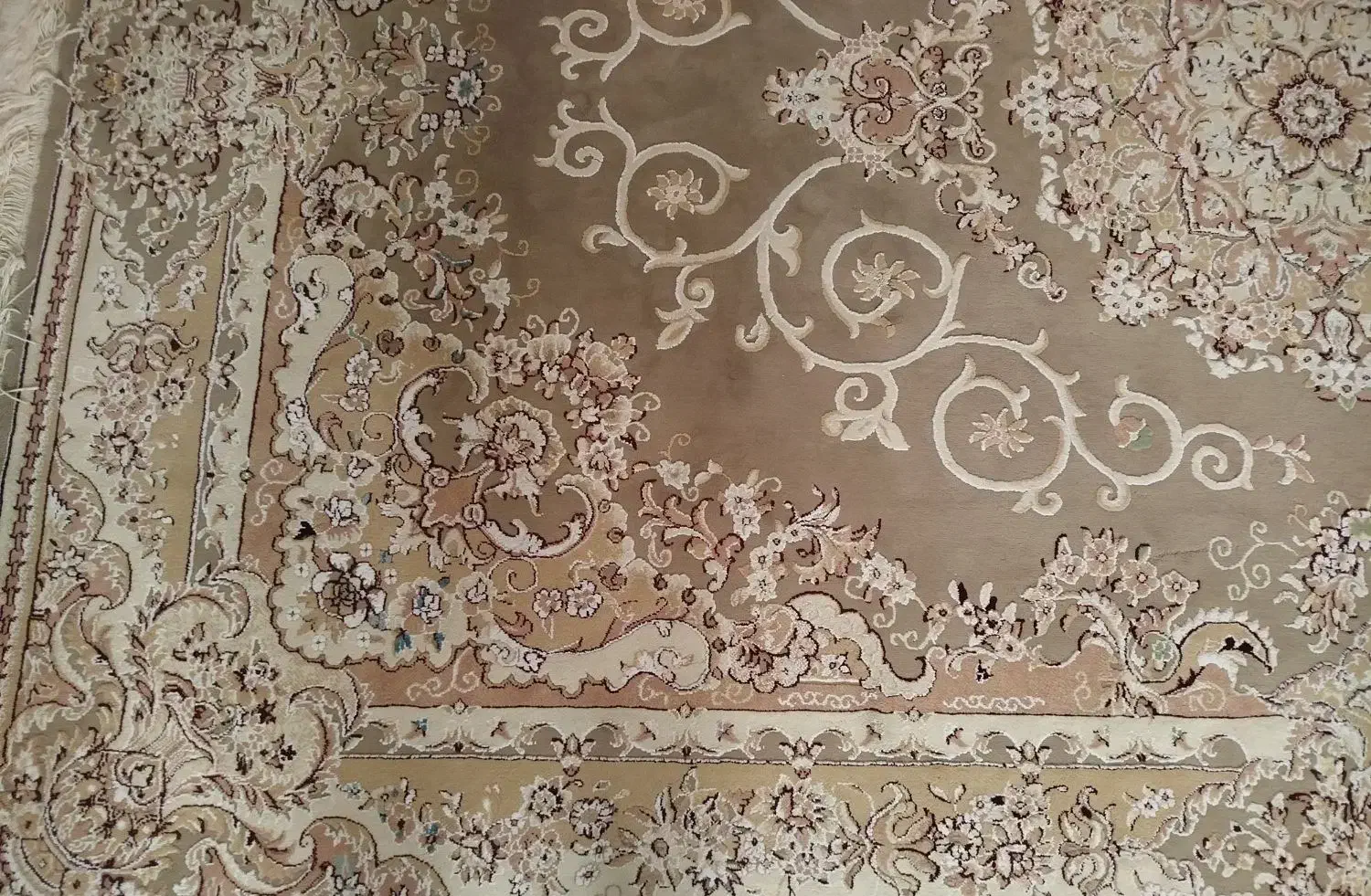 دو عددفرش|فرش|لاهیجان, بازکیاگوراب|دیوار