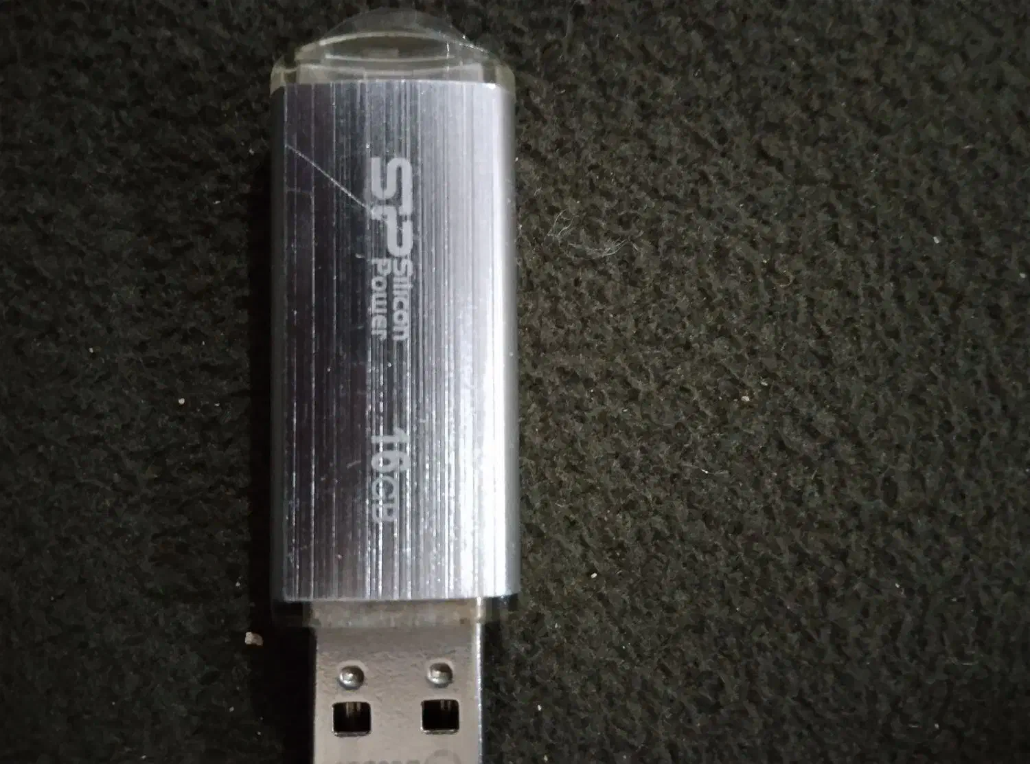 فلش 16گیگ نو نو|قطعات و لوازم جانبی رایانه|ایلام, |دیوار