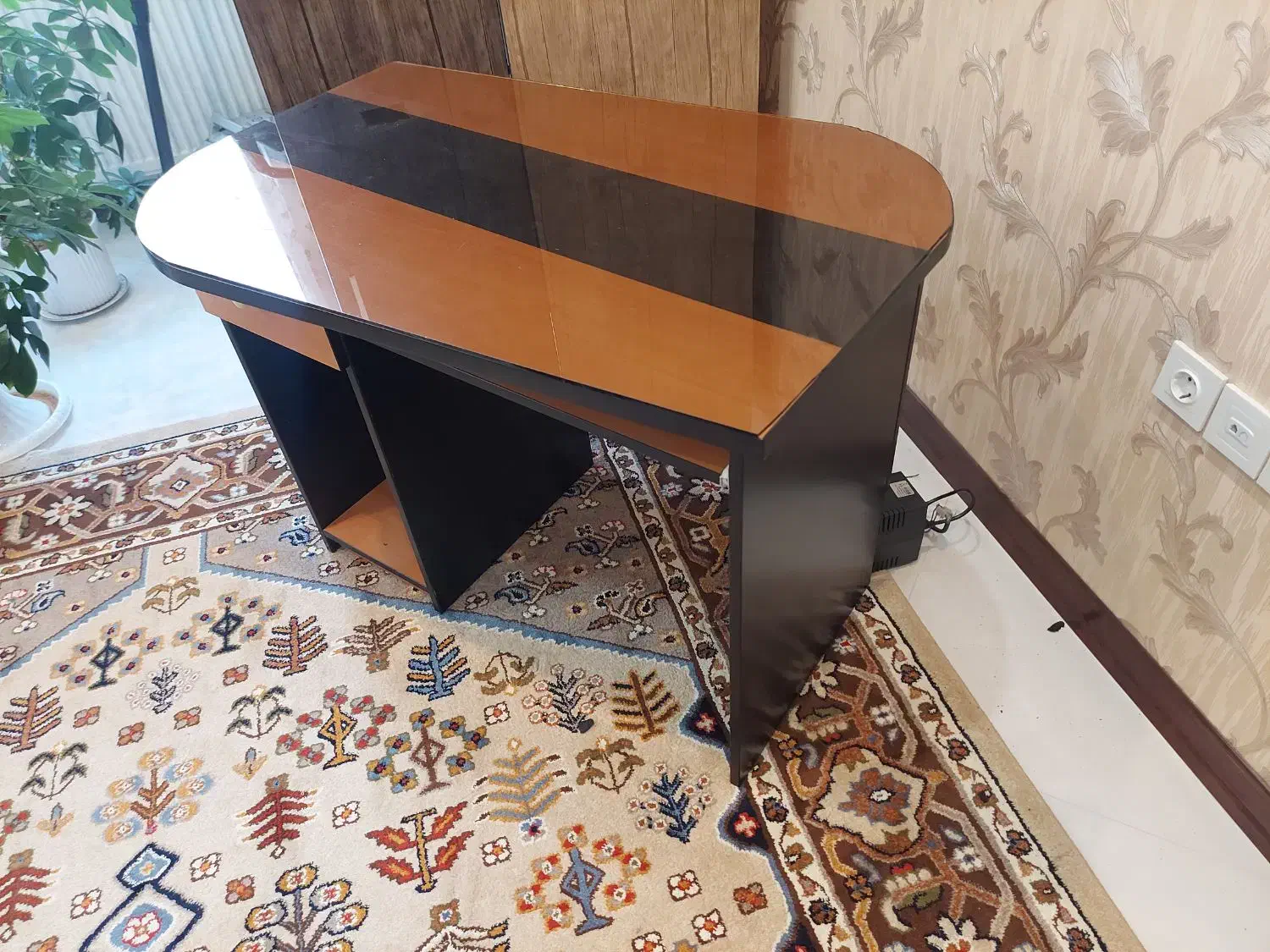 میز کامپیوتر و تحریر|میز تحریر و کامپیوتر|نیشابور, شهرک ولیعصر|دیوار