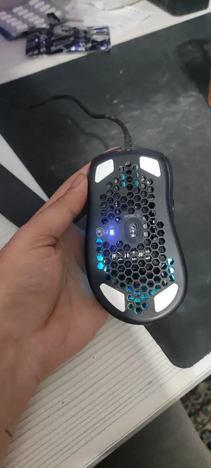 موس گلوریس D + موس پد اشانتیون Logitech|قطعات و لوازم جانبی رایانه|اهواز, کوی شاهد|دیوار