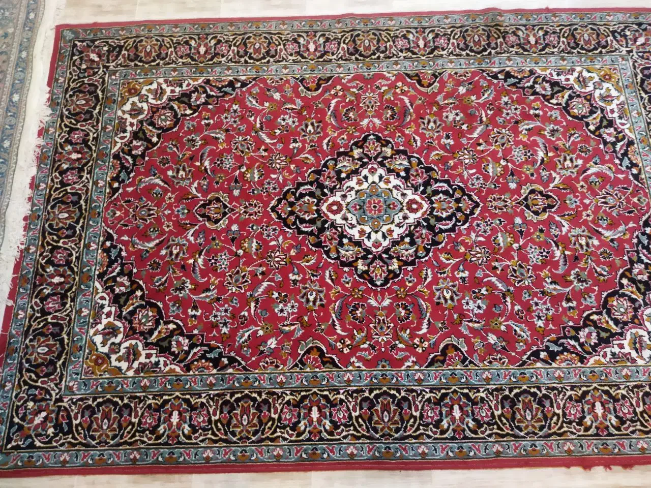 ماشین لباسشویی و فرش|فرش|هامون, |دیوار