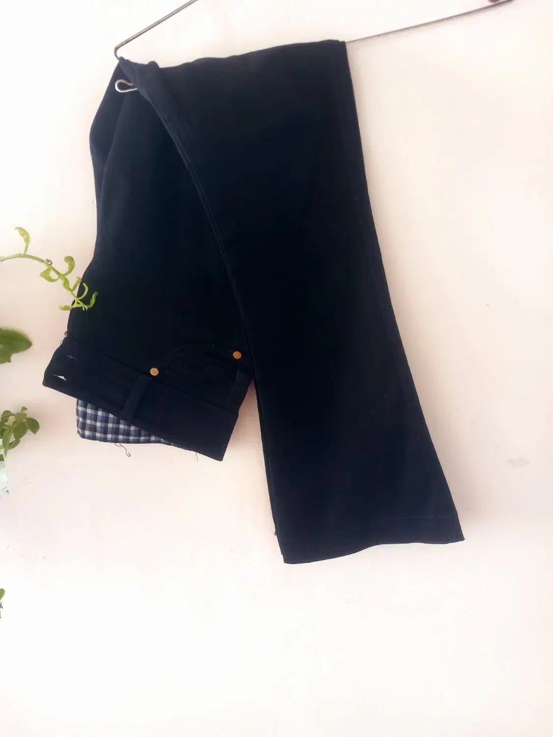 لباس ها کاملا نو هستن|لباس|صوفیان, |دیوار