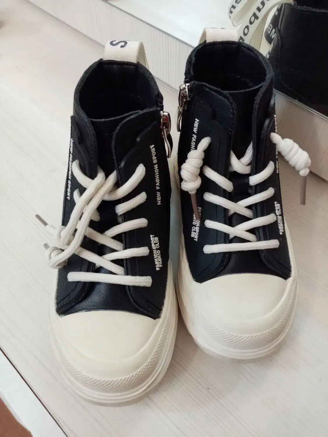 کفش پسرانه|کفش و لباس بچه|مشهد, دانشجو|دیوار