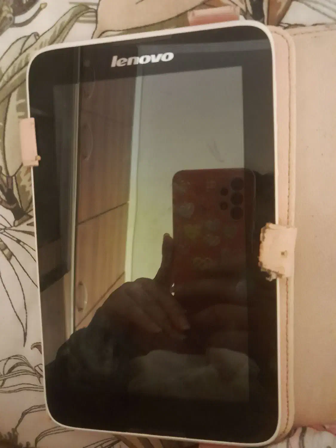 تبلت لنوو|تبلت|اهر, |دیوار