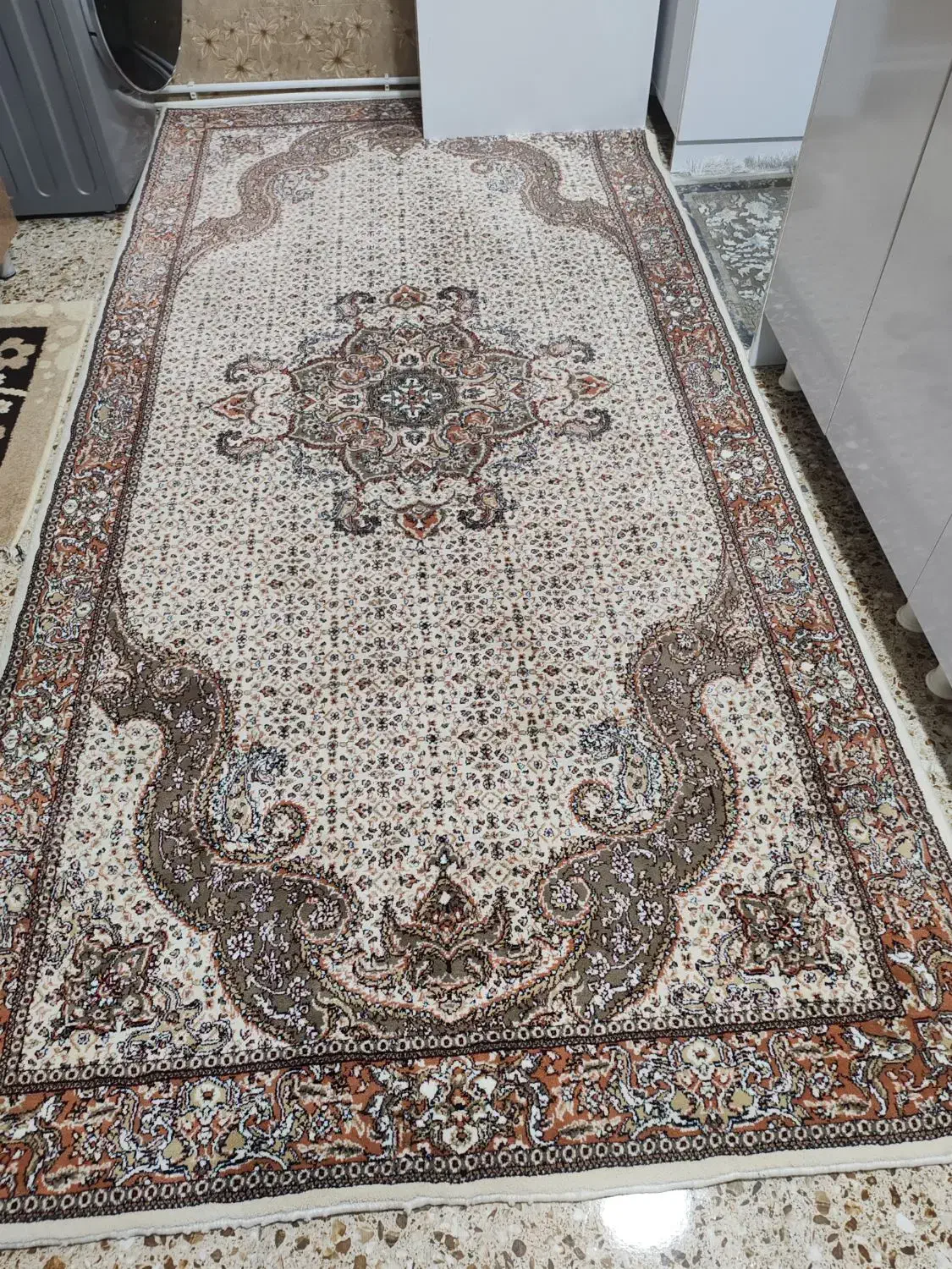 کناره یک‌ونیم در سه قیمت 3تومان|فرش|روانسر, |دیوار