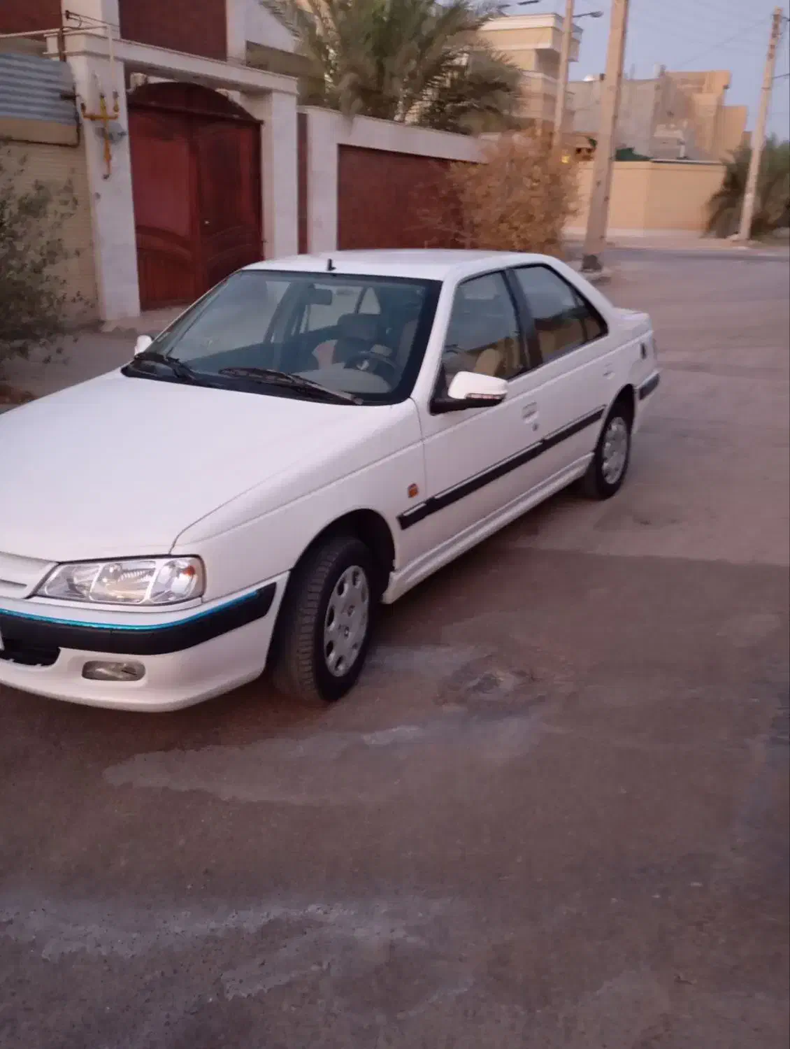 پژو پارس سال سفید مدل1390تمیز وخانگی|خودرو سواری و وانت|طبس, |دیوار