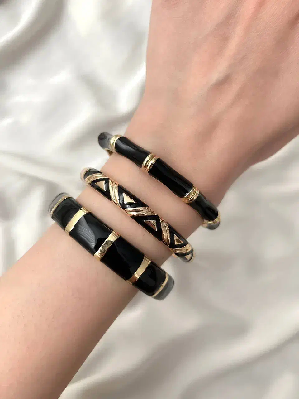 بنگل مینا کاری|زیورآلات و اکسسوری|محلات, |دیوار