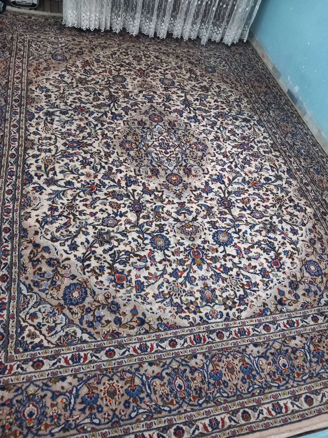 فرش دستبافت ۱۲ متری کرم|فرش|شهریار, شهرک بهاران (ویره)|دیوار