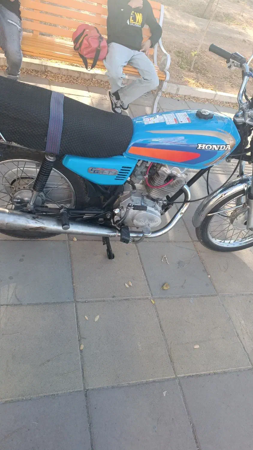 هندا125|موتورسیکلت|اراک, |دیوار