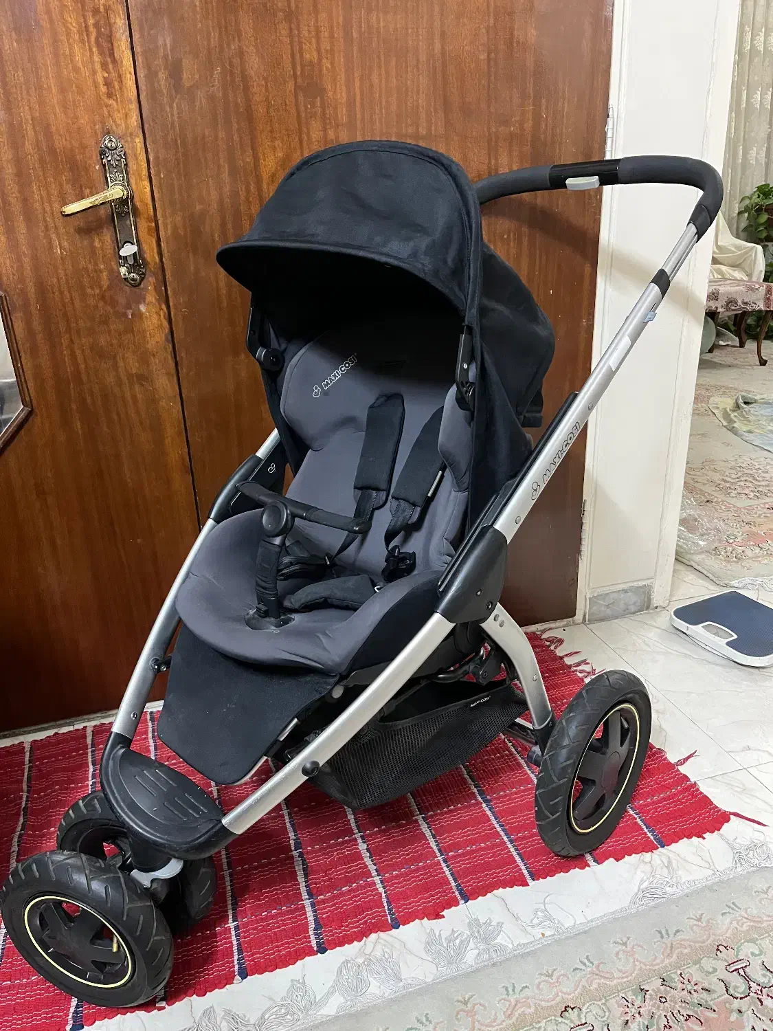 کالسکه/کریر و صندلی ماشین / مارک مکسی کوزی|کالسکه و لوازم جانبی|تهران, اوقاف|دیوار