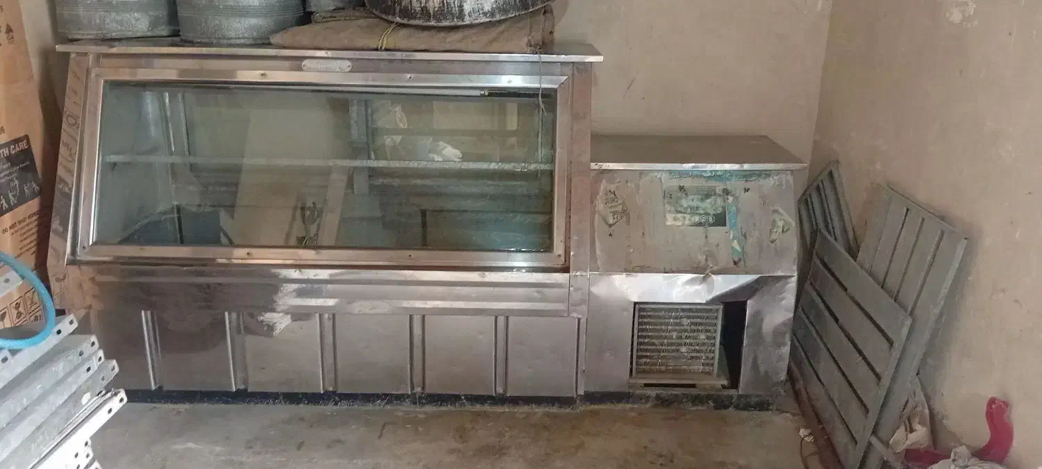 فریزر تمام استیل ۶درخوابیده ۳متری|یخچال و فریزر|صحرای باغ, |دیوار