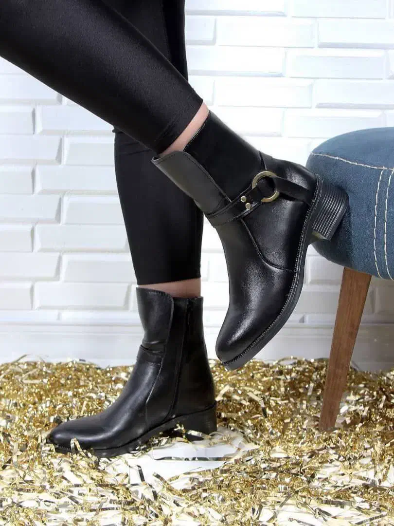 بوت زنانه|کیف، کفش، کمربند|دورود, |دیوار