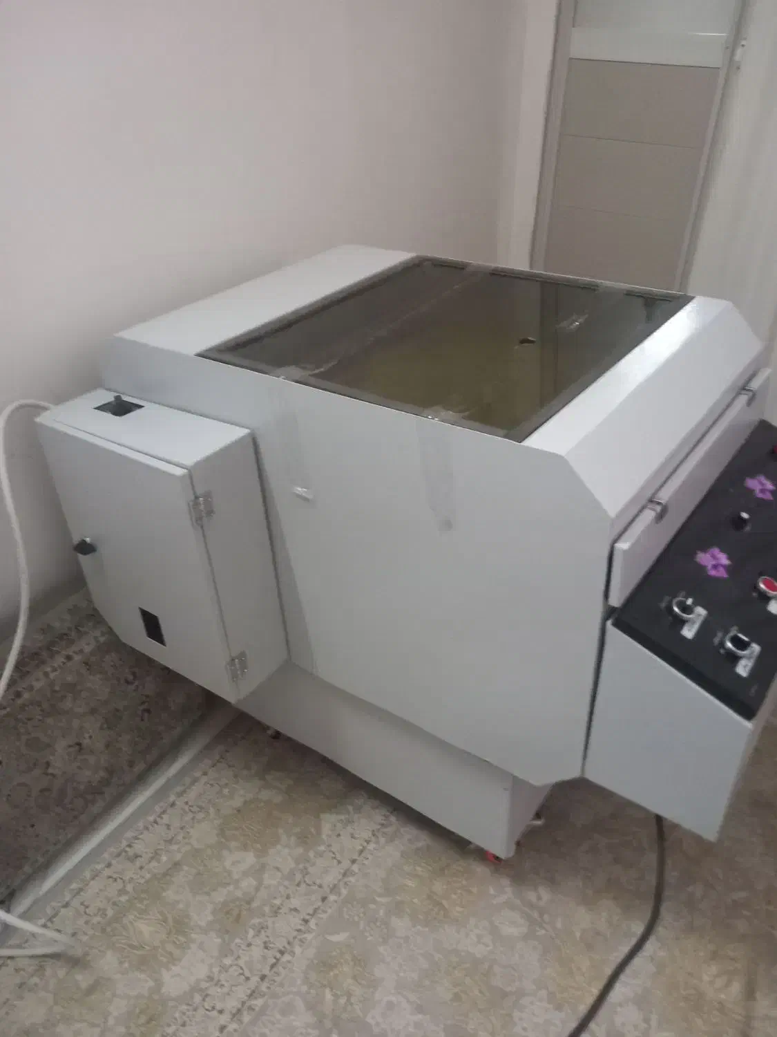 دستگاه خشک کن زعفران دارم ۶۰۰۰|ماشینآلات صنعتی|جلگه رخ, |دیوار