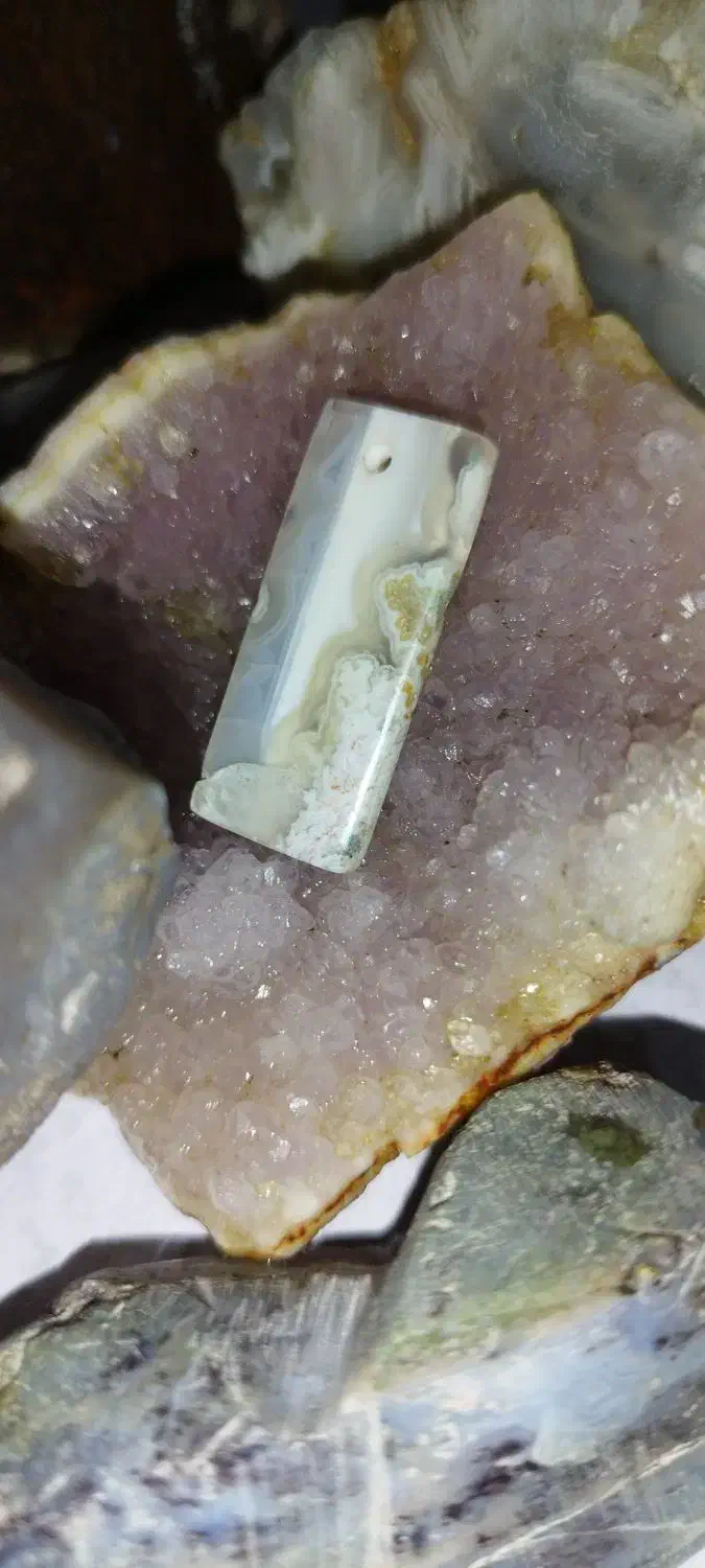 عقیق شجر|کلکسیون اشیاء عتیقه|بیرجند, |دیوار