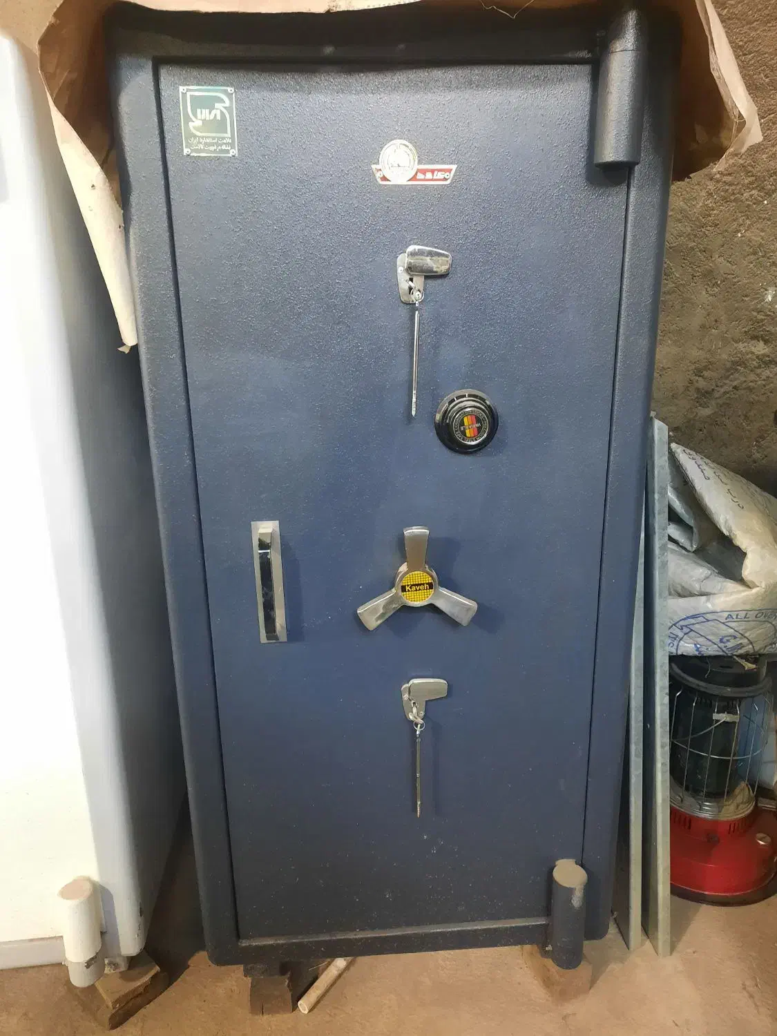 S کاوه ۱۶۰ و ۱۸۰ / گاو صندوق رمز آمریکاکلیدتاشو|ابزارآلات|تهران, خلیج فارس|دیوار