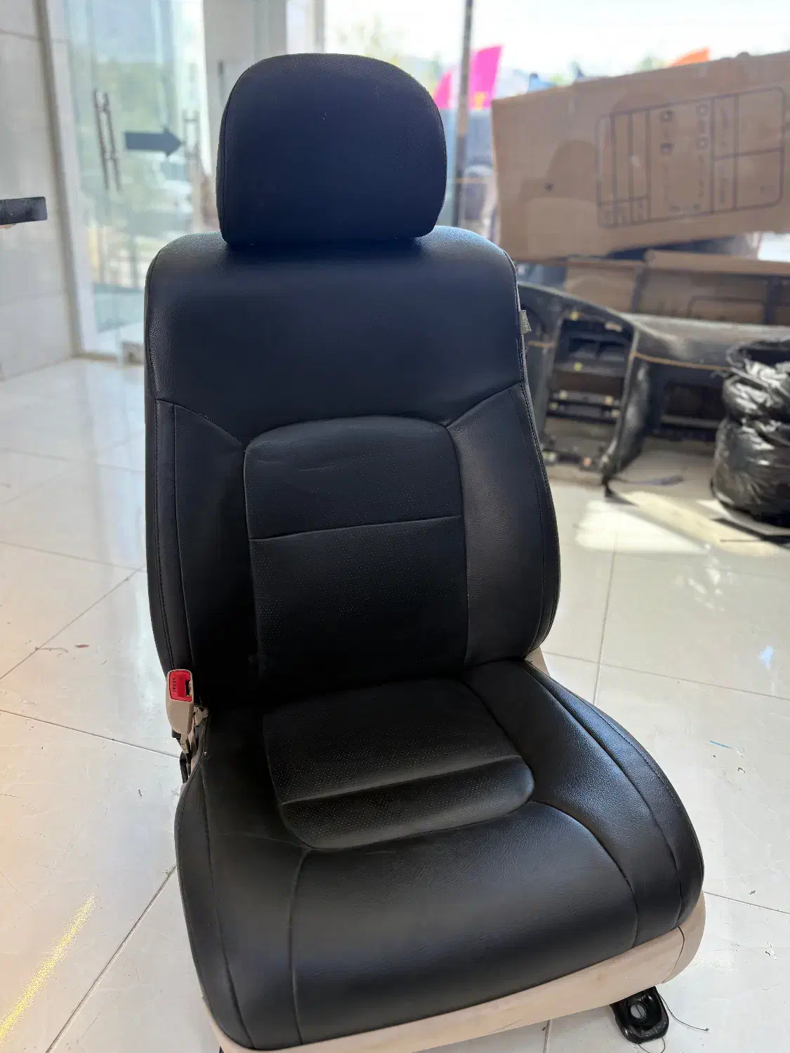 تودوزی صندلی تخصصی،چرمکوبی فرمان ،سقف و..|خدمات موتور و ماشین|شیراز, شیخ روزبهان|دیوار