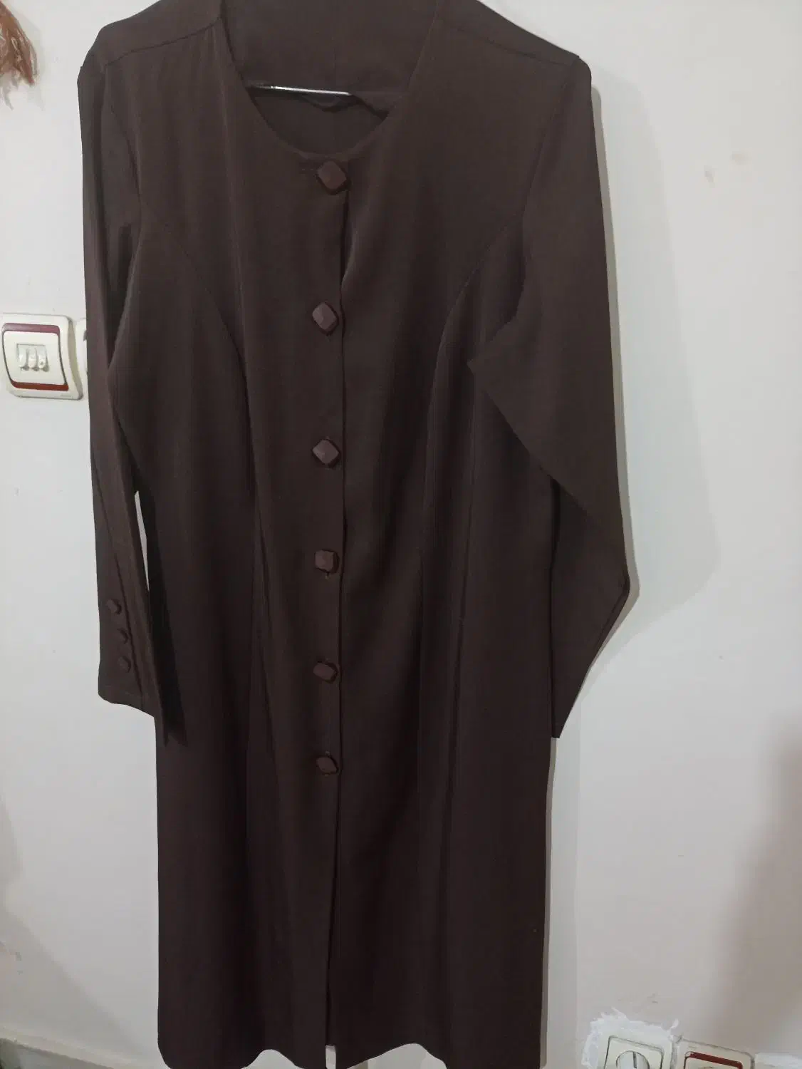 مانتو|لباس|میانه, |دیوار