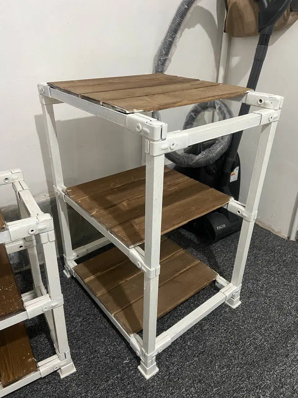 شلف میز طبقاتی|کتابخانه، شلف، قفسههای دیواری|نسیمشهر, |دیوار