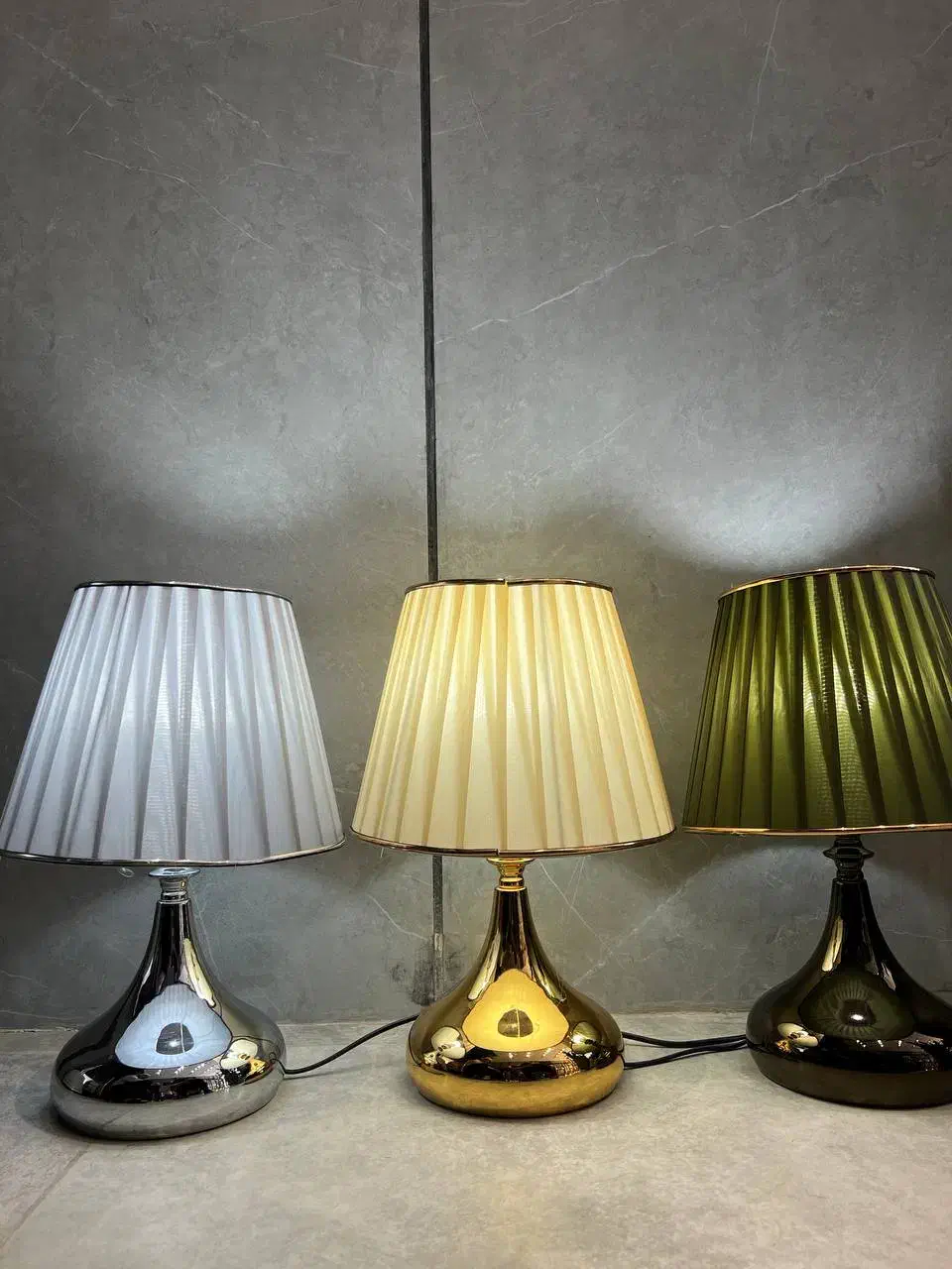 آباژور چراغ خواب شب خواب|چراغ خواب و آباژور|قم, نیروگاه|دیوار