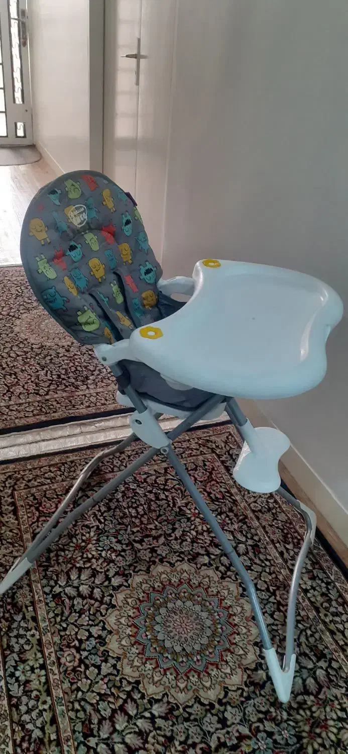 صندلی غذاخوری کودک و کرییر کودک|تخت و صندلی بچه|اهواز, سلطانمنش|دیوار