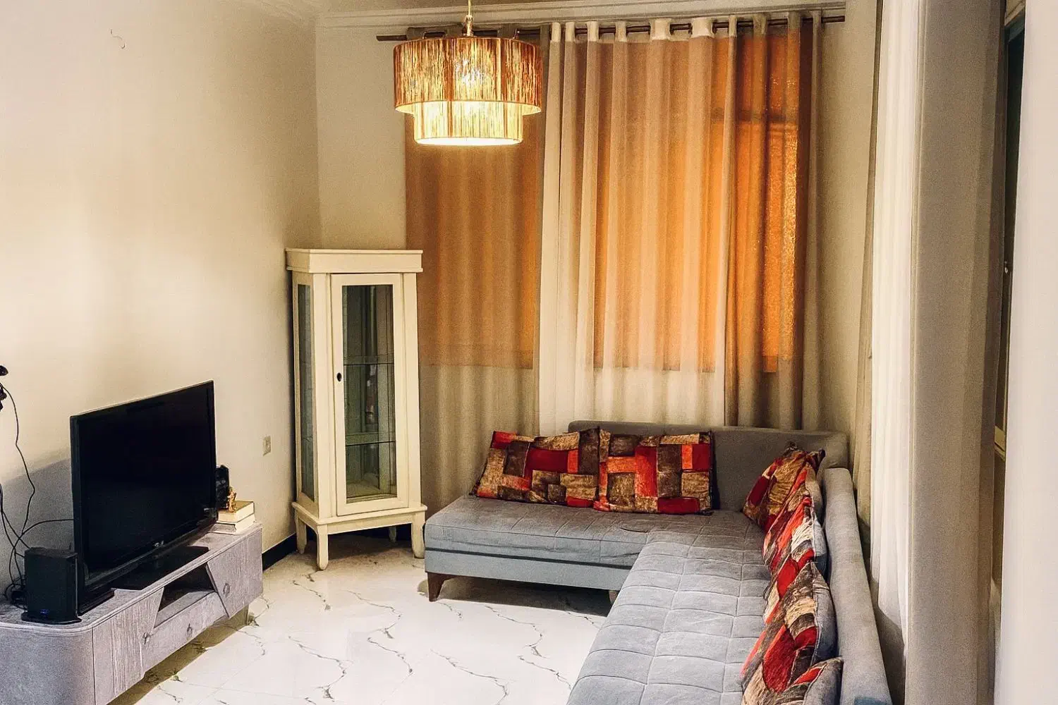 اجاره واحد سوئیت به صورت روزانه و هفتگی هر ساعتی|اجارهٔ کوتاهمدت آپارتمان و سوئیت|کرج, جهانشهر|دیوار