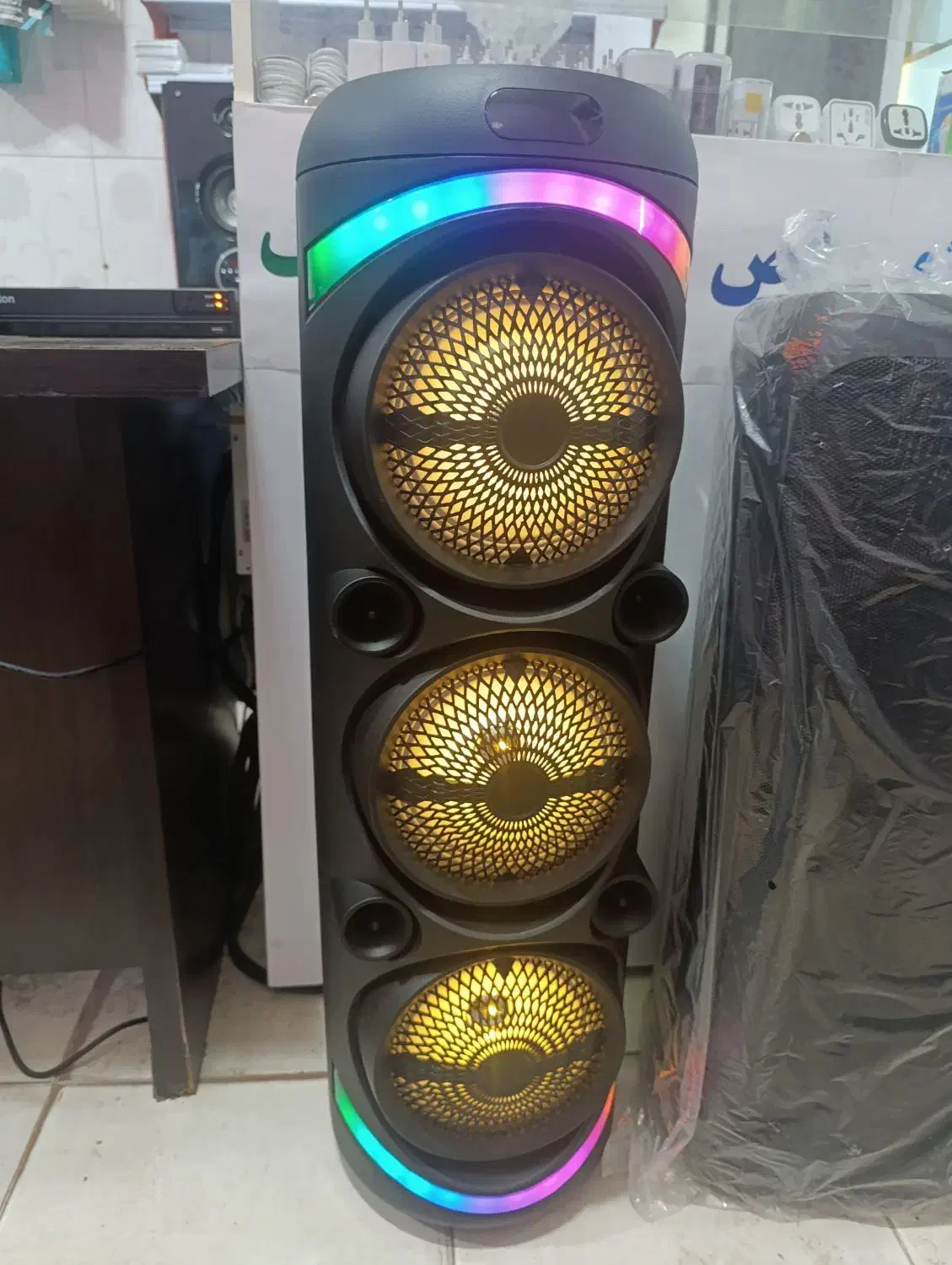 اسپیکر شارژی یک متری|سیستم صوتی خانگی|خوی, |دیوار